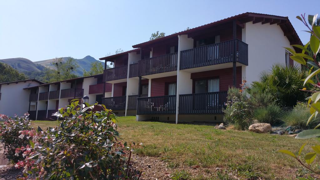VVF Villages   Les Crêtes Basques   Saint-Étienne-de-Baïgorry Saint-Etienne-de-Baigorry Exterior foto